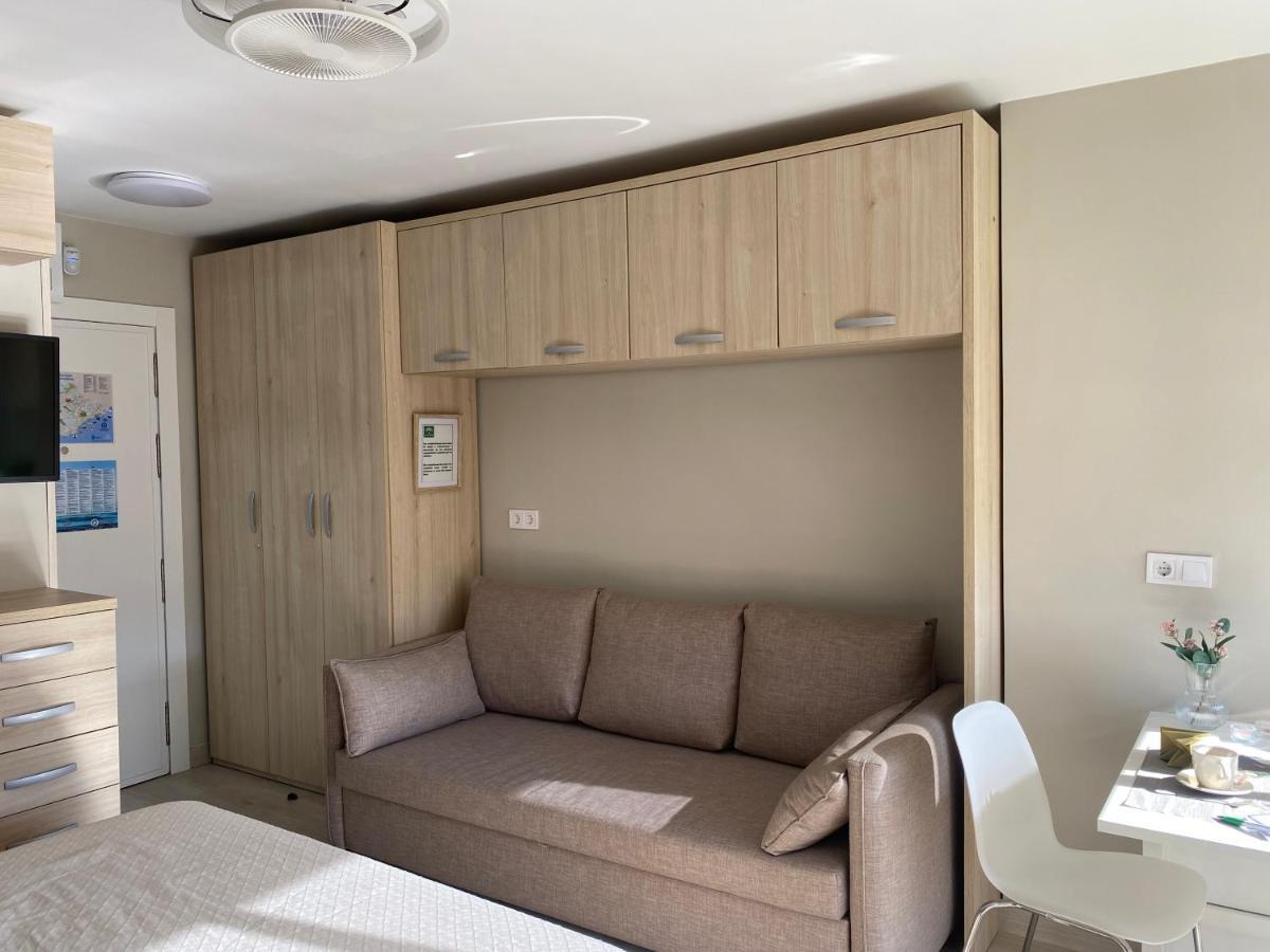 Apartamentos Naciones Playa, La Paloma Benalmádena Exteriör bild