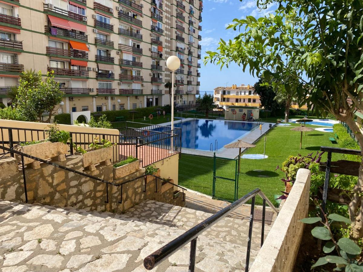 Apartamentos Naciones Playa, La Paloma Benalmádena Exteriör bild